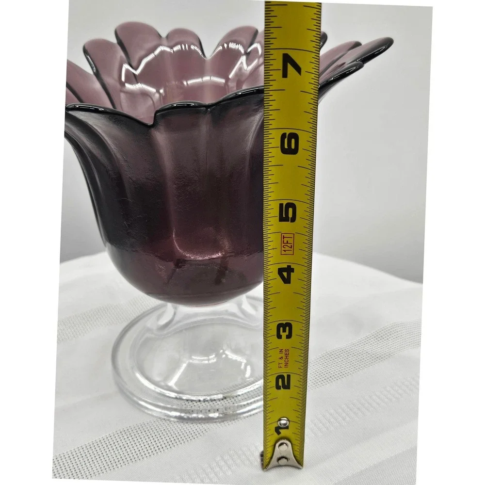 Vintage Amethyst Purple Art Glass Tulip Vase‎ Scalloped Petal Rim Clear Base 7in